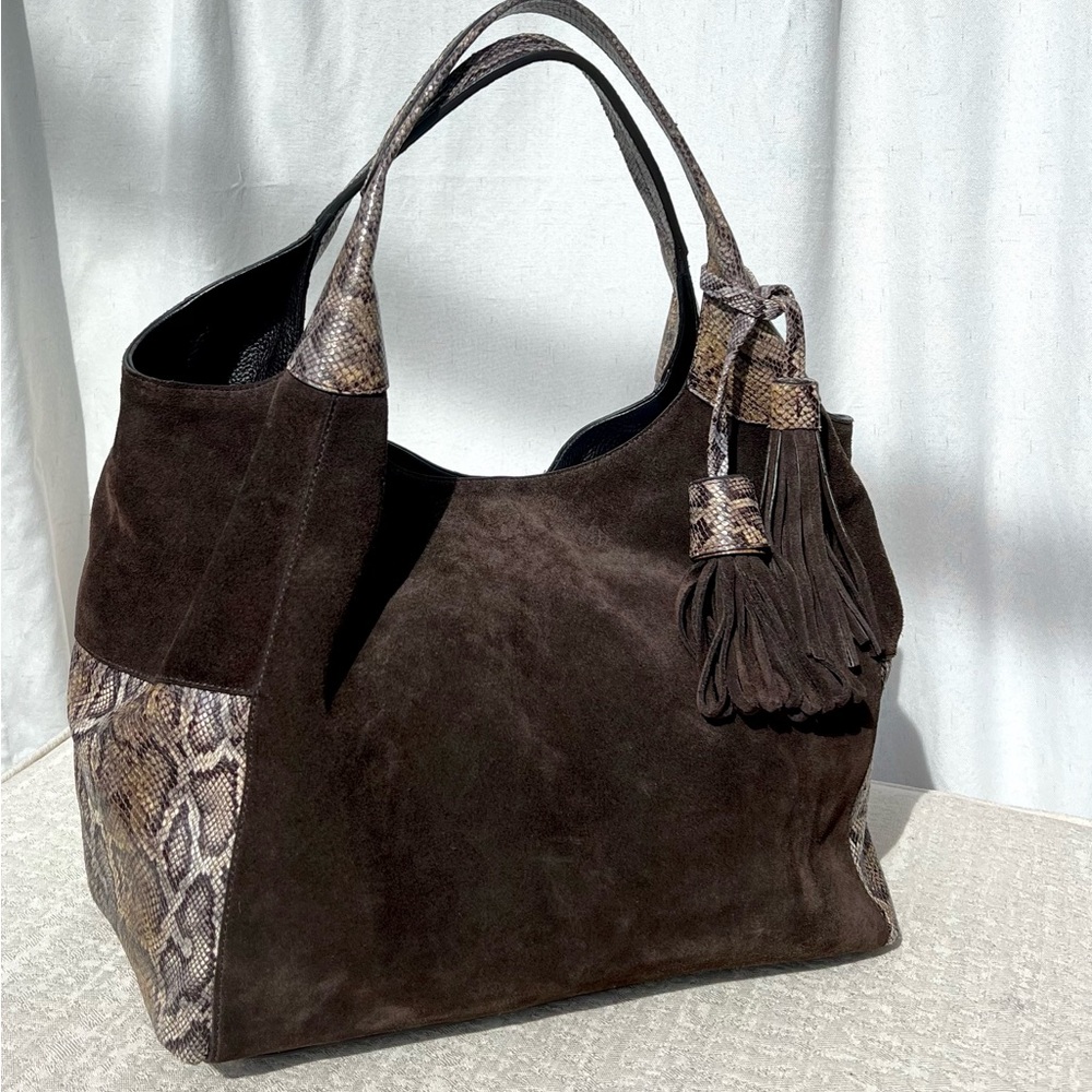 CLAUDUA FIRENZE Made in Italy slouchy suede + leather combo shoulder bag - Picture 3 of 16